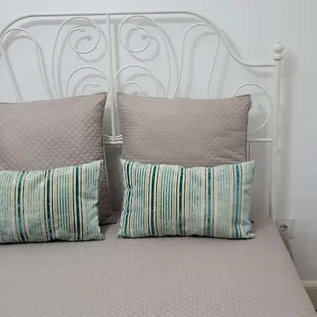 Holiday home Refugio Do Santa